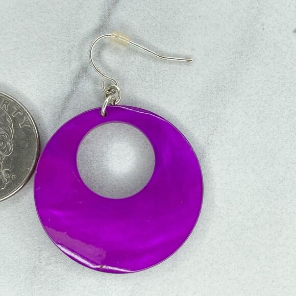 Purple Mother of Pearl Shell Dangle Silver Tone Earrings Pierced Pair - Picture 5 of 7